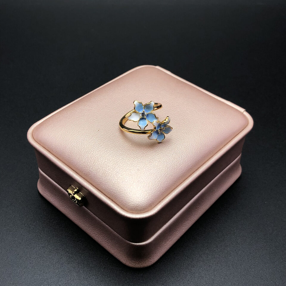 Blue Morning Iris Ring